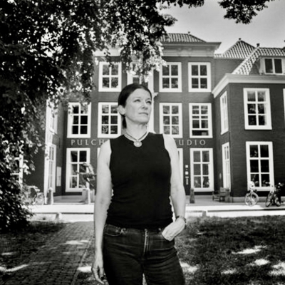 Esther van der Wallen