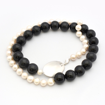 Pearls do wanna have fun
