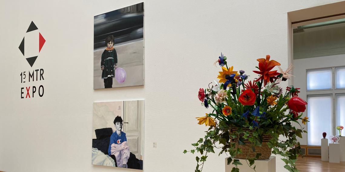 1 ½ m. expo
