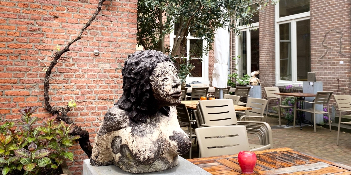 Voorhout Monumentaal - Beelden in de binnentuin