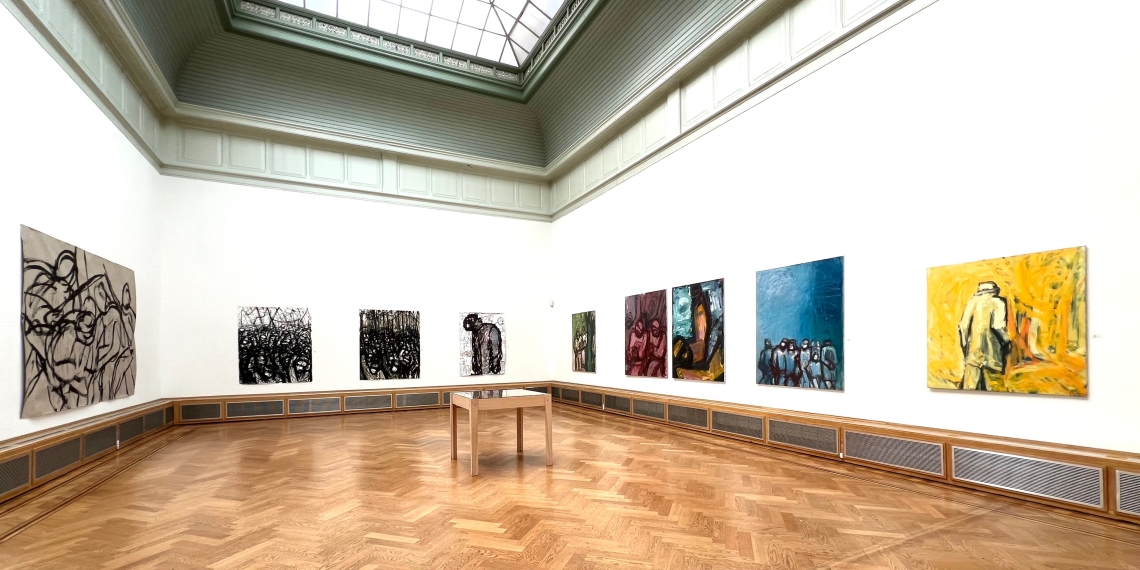 Cristina Ursu - Over de wereld