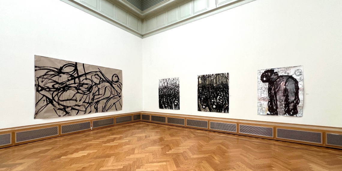 Cristina Ursu - Over de wereld