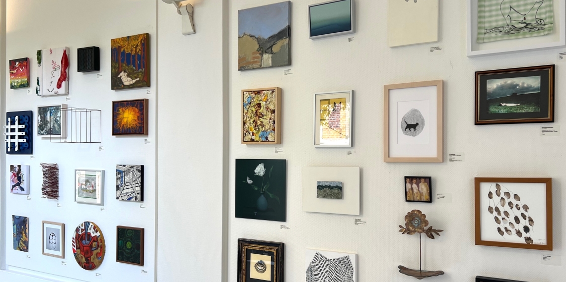 Klein formaat & Vitrines