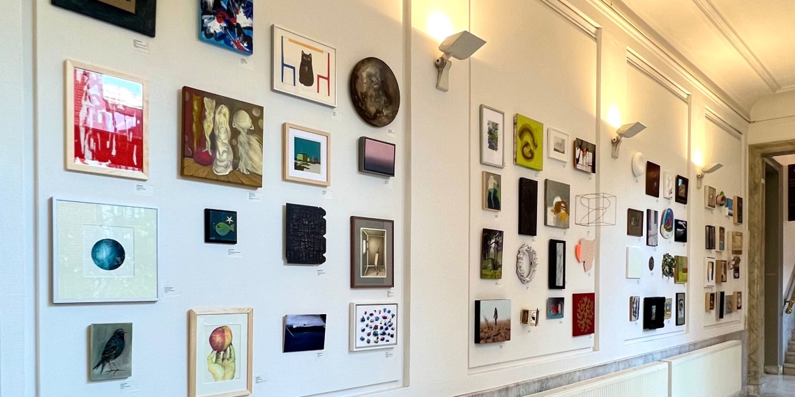 Klein formaat & Vitrines