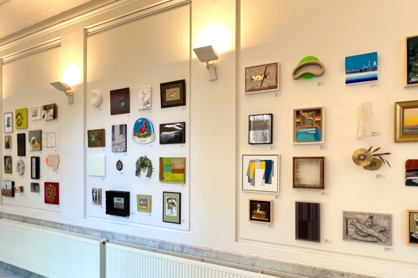 Klein formaat & Vitrines