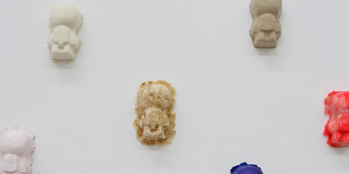 Antoinet Deurloo - Between the Mountains and the Sea